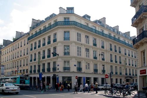Madeleine Hotel | HOTEL DU PRINTEMPS