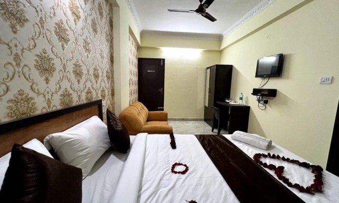Electronic City Phase II Cama Y Desayuno | Hotel East park Electronic City