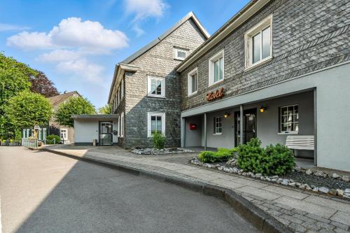 Remscheid Casa | Hotel Engelsburg - Apartments - Ferienwohnungen