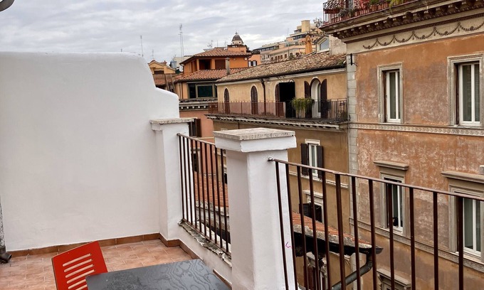 Rione III Colonna Hotel | Hotel Erdarelli