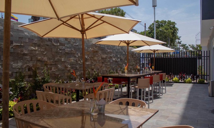 Centro Financiero de San Isidro Hotel | Hotel Estelar San Isidro