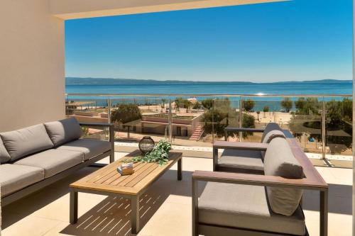 Znjan Hotel | Hotel Fanat