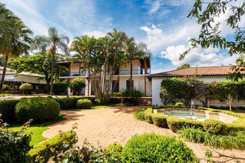 Amparo Hotel | Hotel Fazenda Santanna