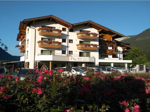 Campitello di Fassa Hotel | Hotel Flora Alpina
