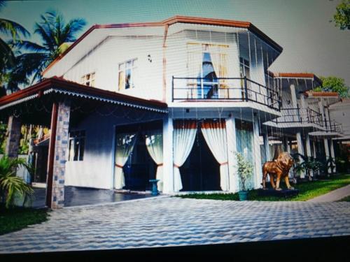 Minuwangoda Hotel | Hotel Friendstar