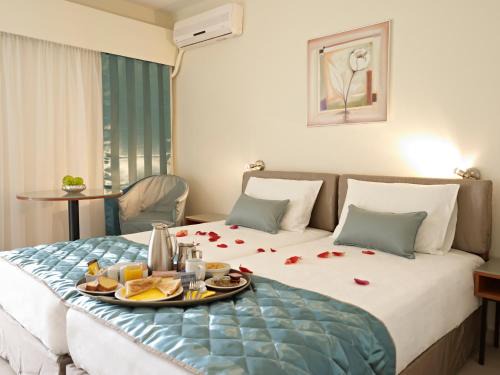 Petaloudes Hotel | Hotel Galaxias