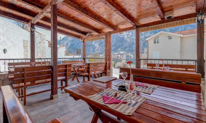 Kotor Hotel | Hotel Galia