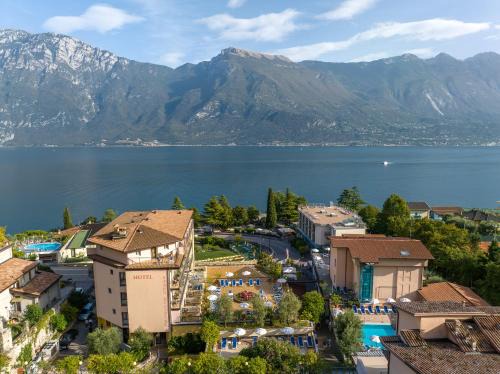 Limone sul Garda Hotel | Hotel Garda Bellevue