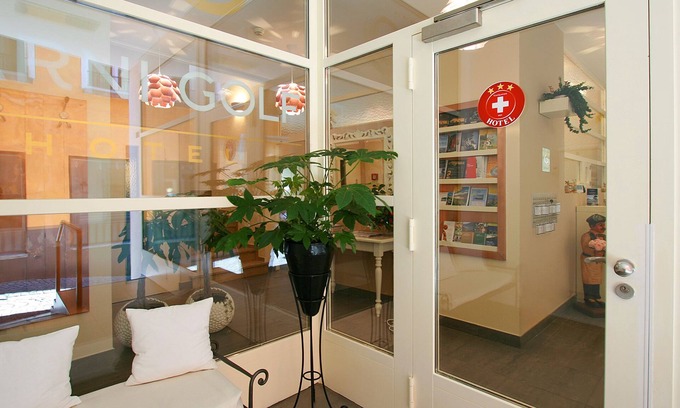Ascona Cama Y Desayuno | Hotel Garni Golf