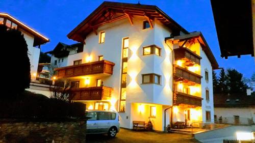 Serfaus Casa | Hotel Garni Jägerheim