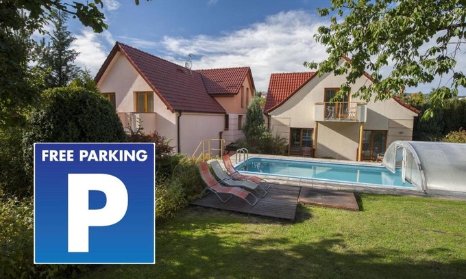 Cesky Krumlov Casa | Hotel Garni Pod Skalkou