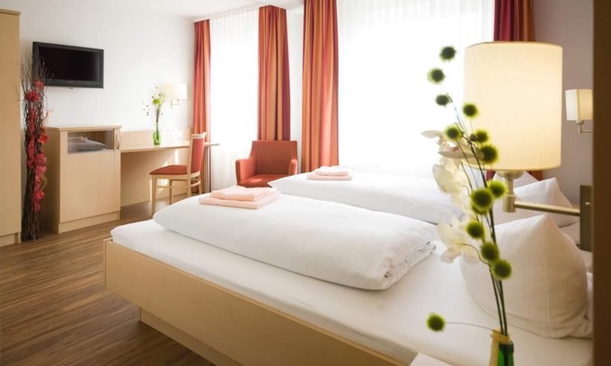 Etzenricht Casa | Hotel Gasthof Pension Riebel