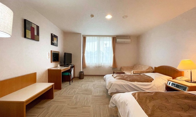 Shirahama Hotel | Hotel Ginsui Twin room in front of Shirarahama / Nishimuro-gun Wakayama