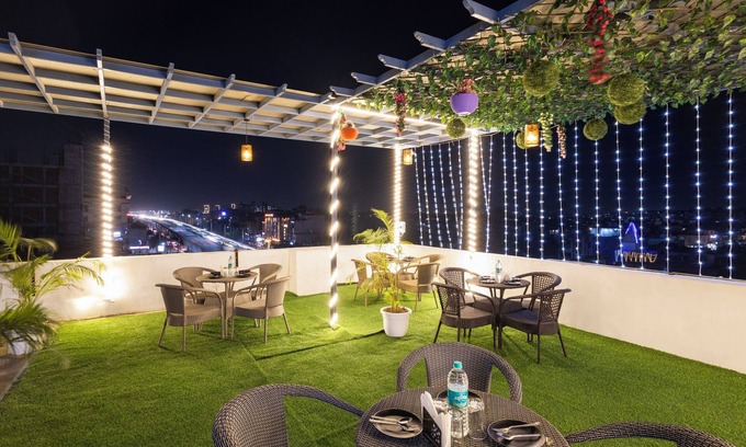 Zirakpur Hotel | Hotel Glen Erica
