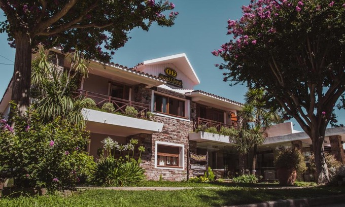 Santa Rosa de Calamuchita Hotel | Hotel Gloria