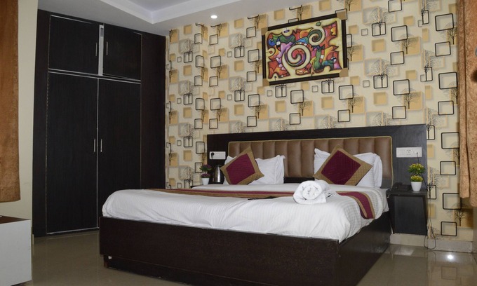 Mahipalpur Extension Hotel | HOTEL GLOBAL STAY Near Delhi Airport