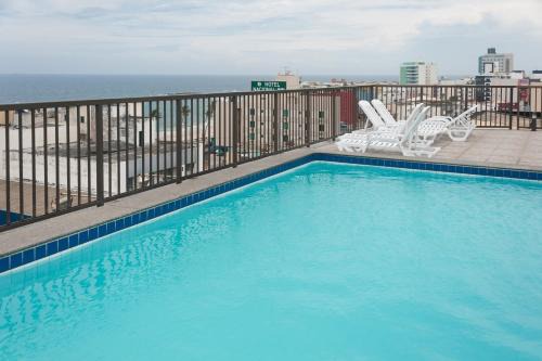 Amaralina Hotel | Hotel Golden Park Salvador By Nacional Inn