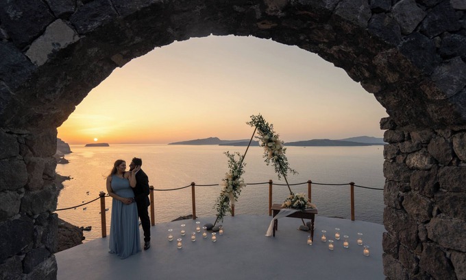 Akrotiri Hotel | Hotel Goulielmos