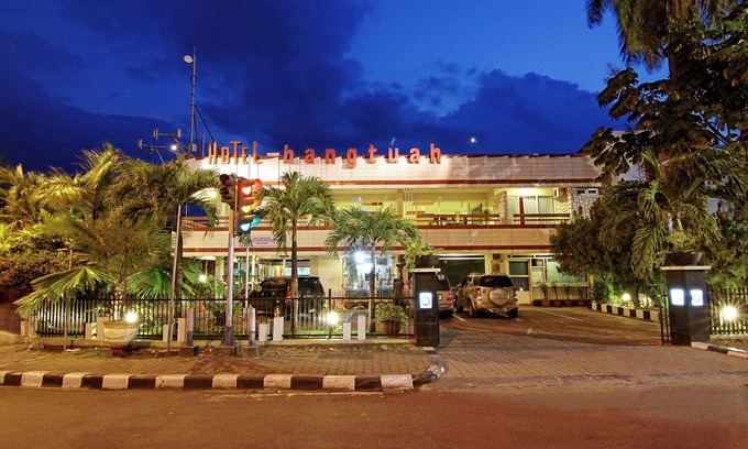 Padang Hotel | Hotel Hangtuah