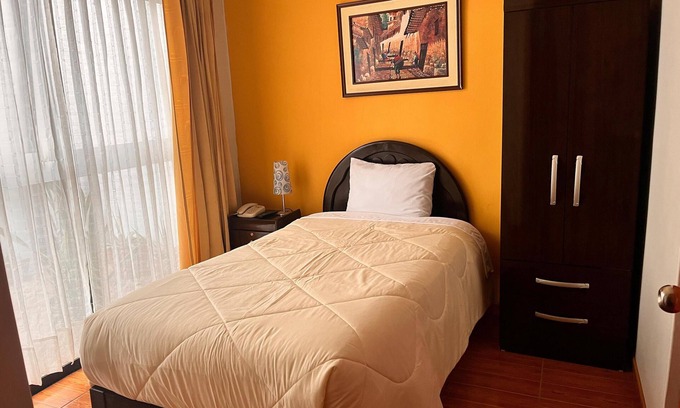 Distrito de Cerro Colorado Hotel | Hotel Haylli