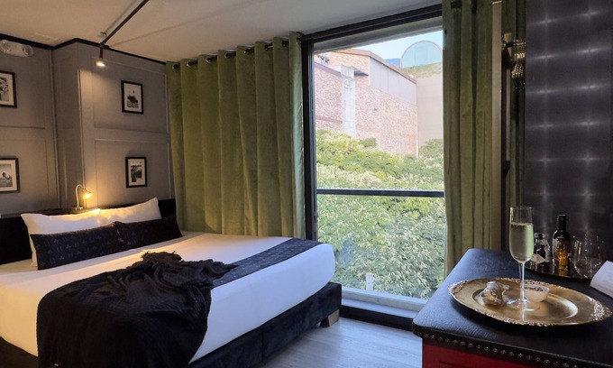 Zona Rosa Hotel | Hotel Helene