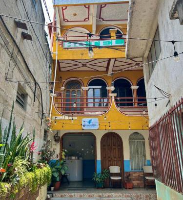 San Pedro La Laguna Hotel | Hotel Henderson