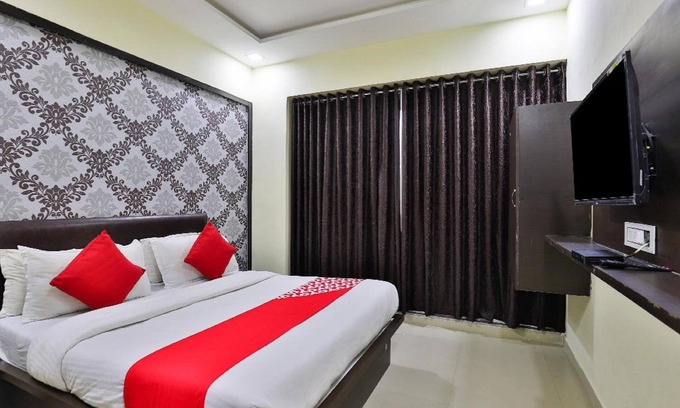 Gandhinagar Casa | Hotel Hill Look Inn