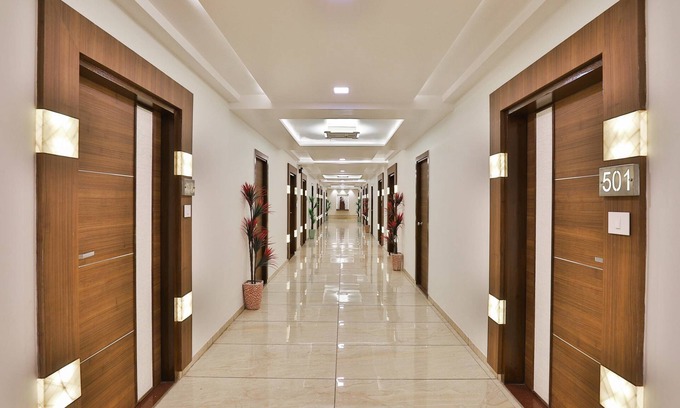 Ahmedabad Hotel | Hotel Hill Park by Sky Stays