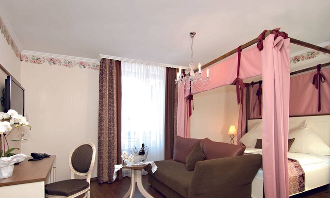 Neustadt in Holstein Casa | Hotel Holländersruh´, Hochzeitszimmer - Hotel Holländersruh