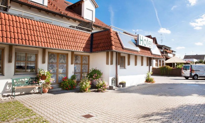Kissing Hotel | Hotel Hubertus