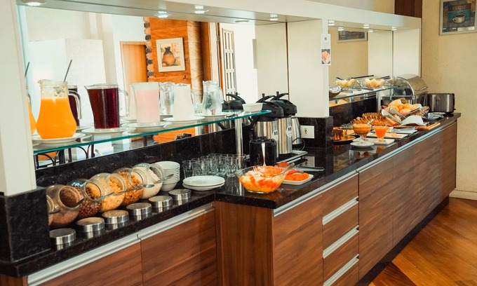 Quatro Barras Hotel | Hotel Imperial