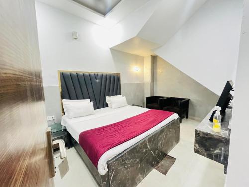 New Delhi Casa | Hotel imperial In- Karol bagh