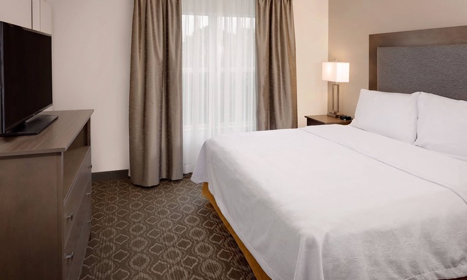 Maitland Hotel | Hotel en Orlando Maitland