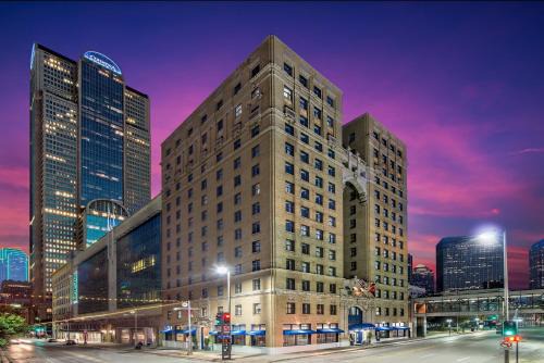 Downtown Dallas Hotel | Hotel Indigo Dallas Downtown by IHG