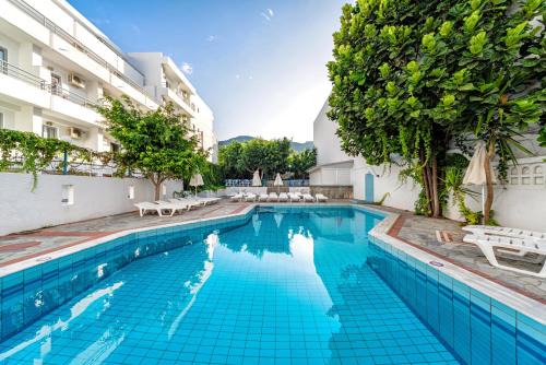 Hersonissos Centre Hotel | Hotel Iro