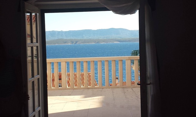 Bol Hotel | Hotel Ivan