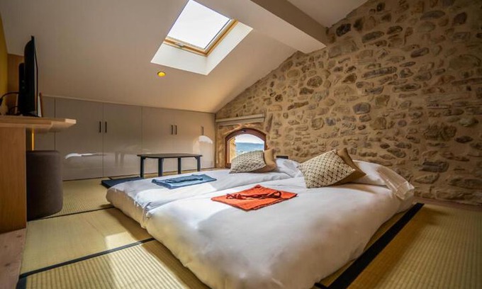 Lladurs Hotel | Hotel japonès Puigpinós