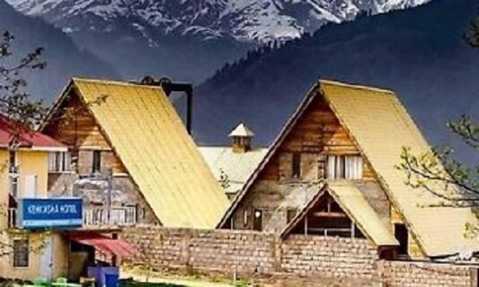 Shogran Hotel | Hotel Kehkashan