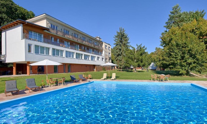 Kovacova Hotel | Hotel Kochau