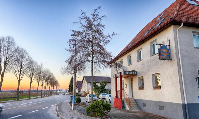 Odelshofen Hotel | Hotel Krone