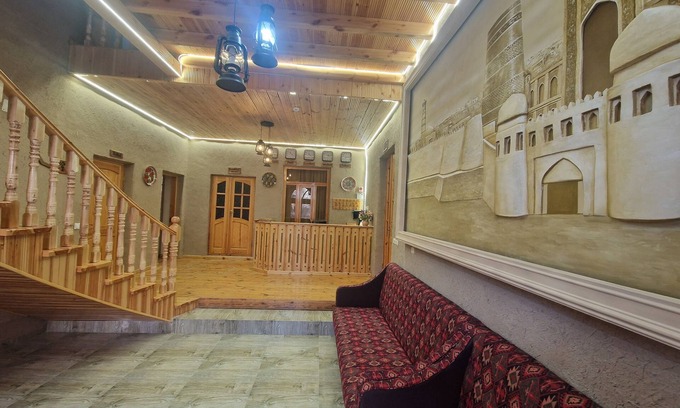 Itchan Kala Cama Y Desayuno | Hotel Kuvonchoy Bonu