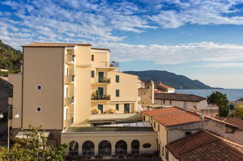 Santa Maria di Castellabate Hotel | Hotel La Pergola