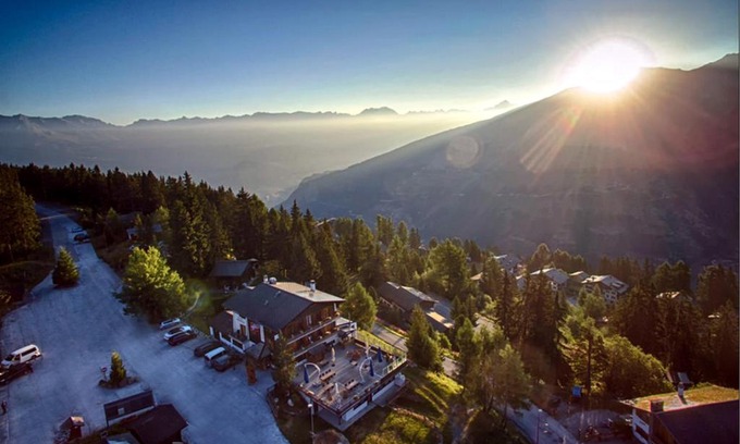 Vex Hotel | Hotel La Cambuse