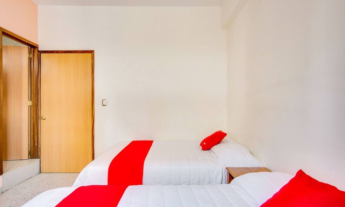Colima Hotel | Hotel La Estancia