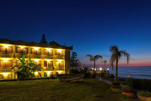 Santo Stefano di Camastra Hotel | Hotel La Playa Blanca