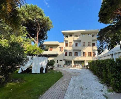 Ronchi Hotel | Hotel La Tavernetta dei Ronchi