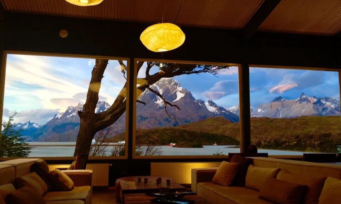 Torres Del Paine Hotel | Hotel Lago Grey