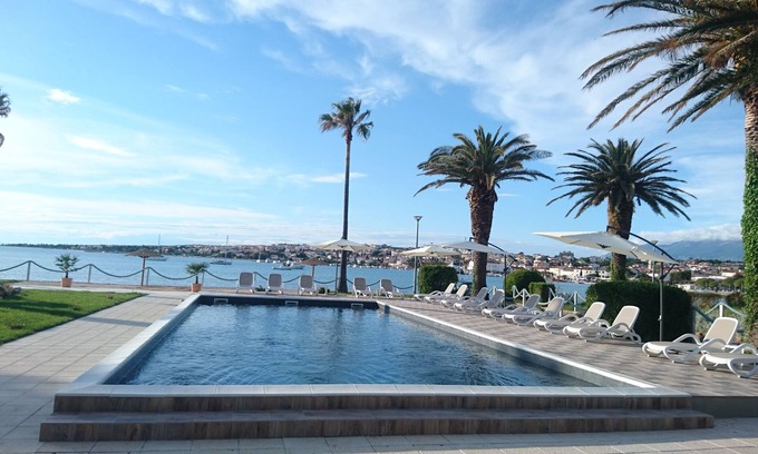 Zrce Hotel | Hotel Liberty