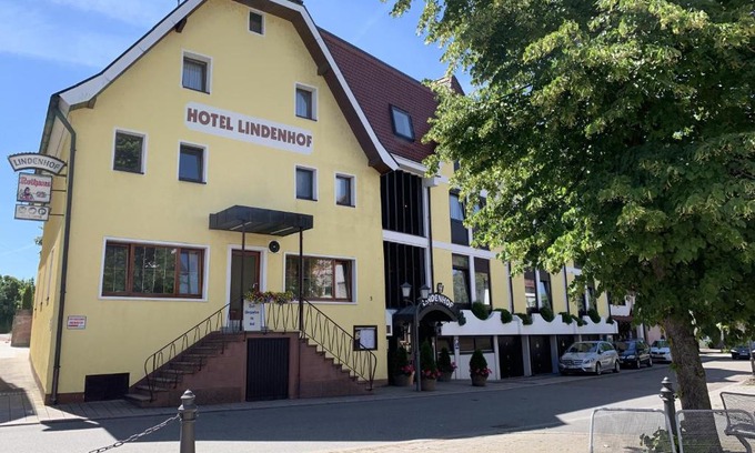 Diedesheim Hotel | Hotel Lindenhof