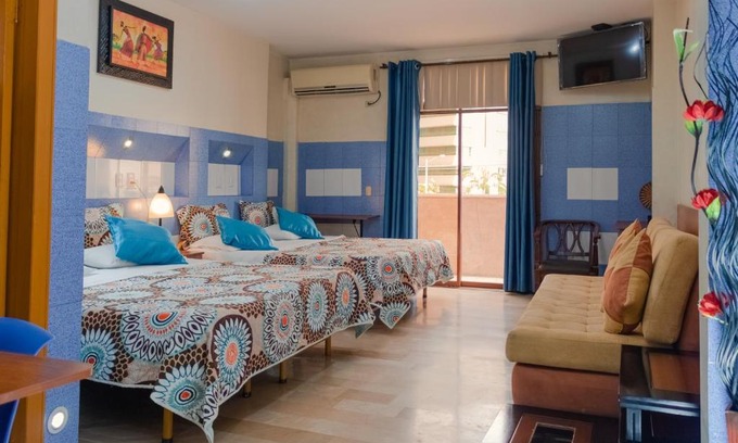 Barrio Kennedy Hotel | Hotel Livingston Inn